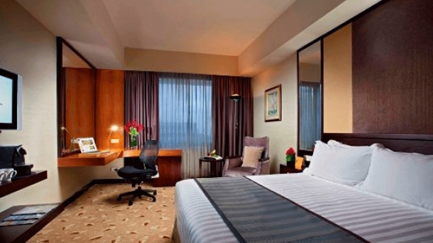 Singapore | \"1 km from Royal Plaza on Scotts\" photo contest