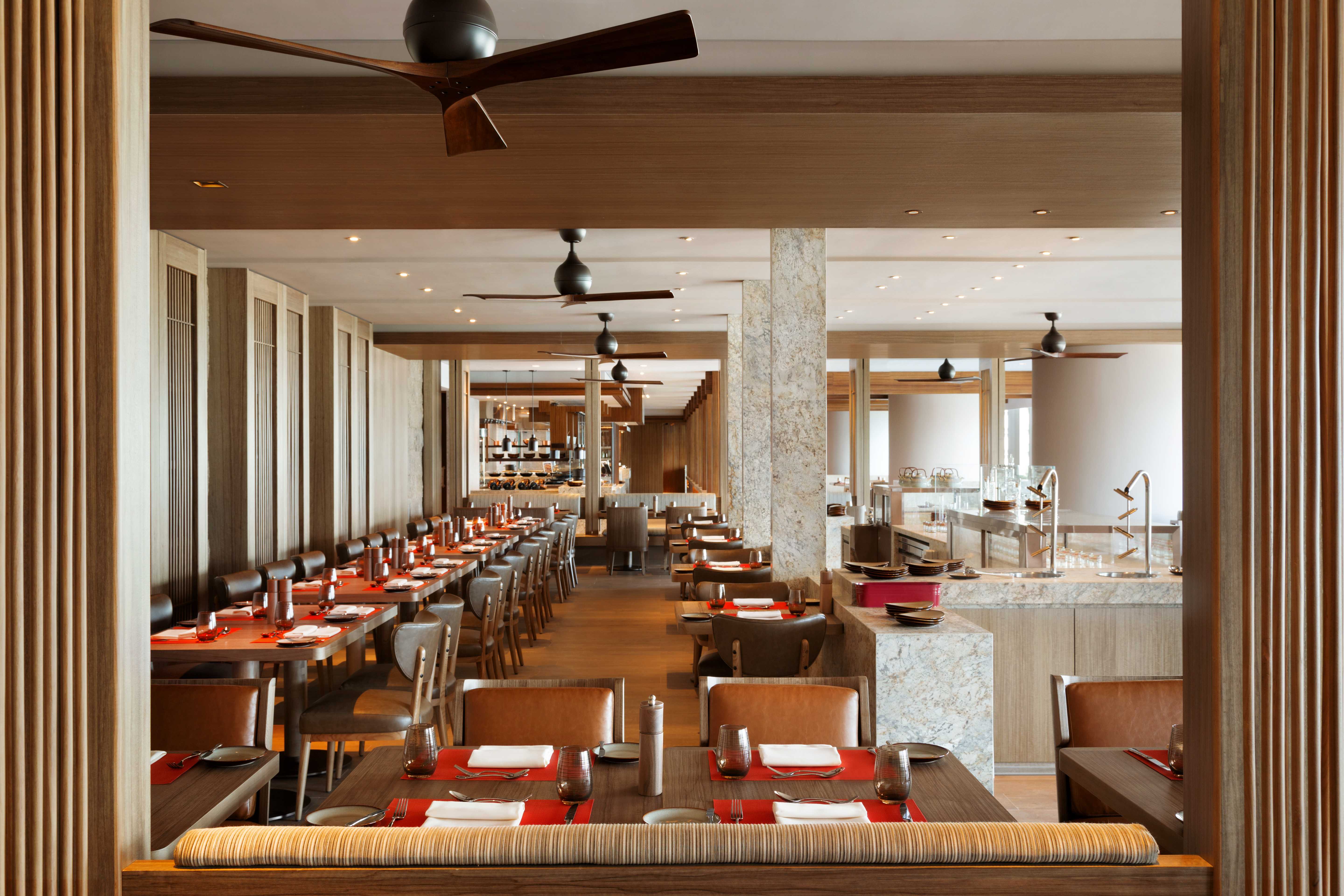 Kerry Hotel Hong Kong photograph 2