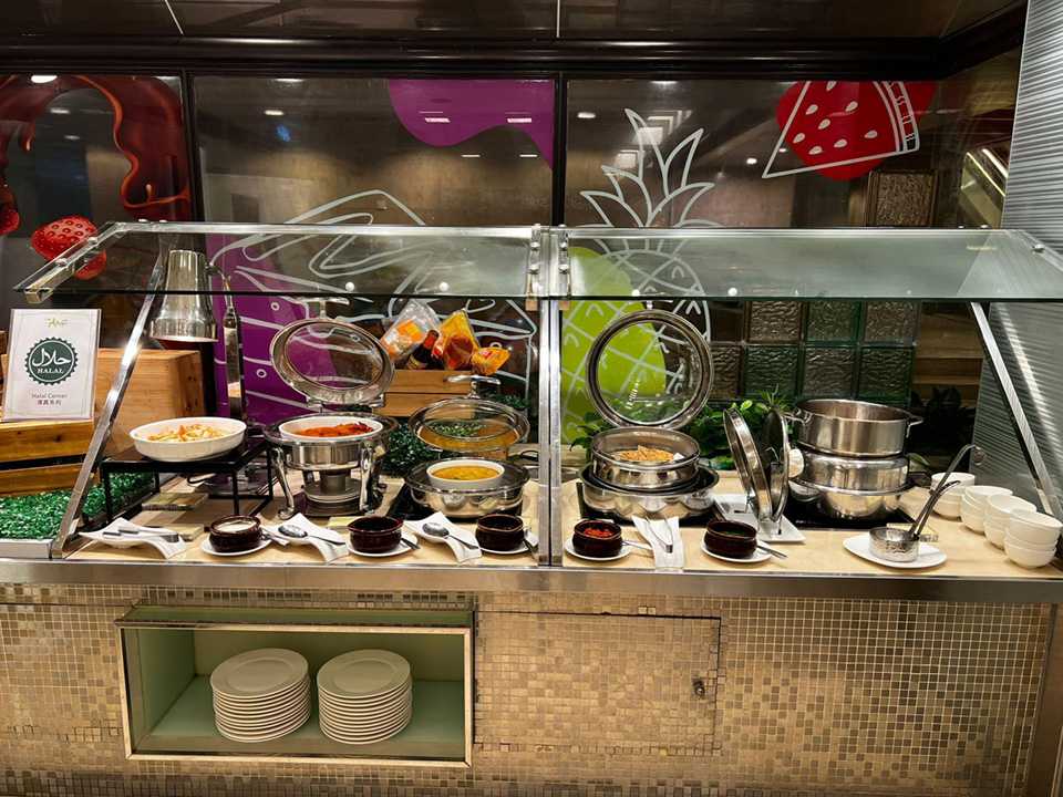 Regal Kowloon Hotel photograph 5