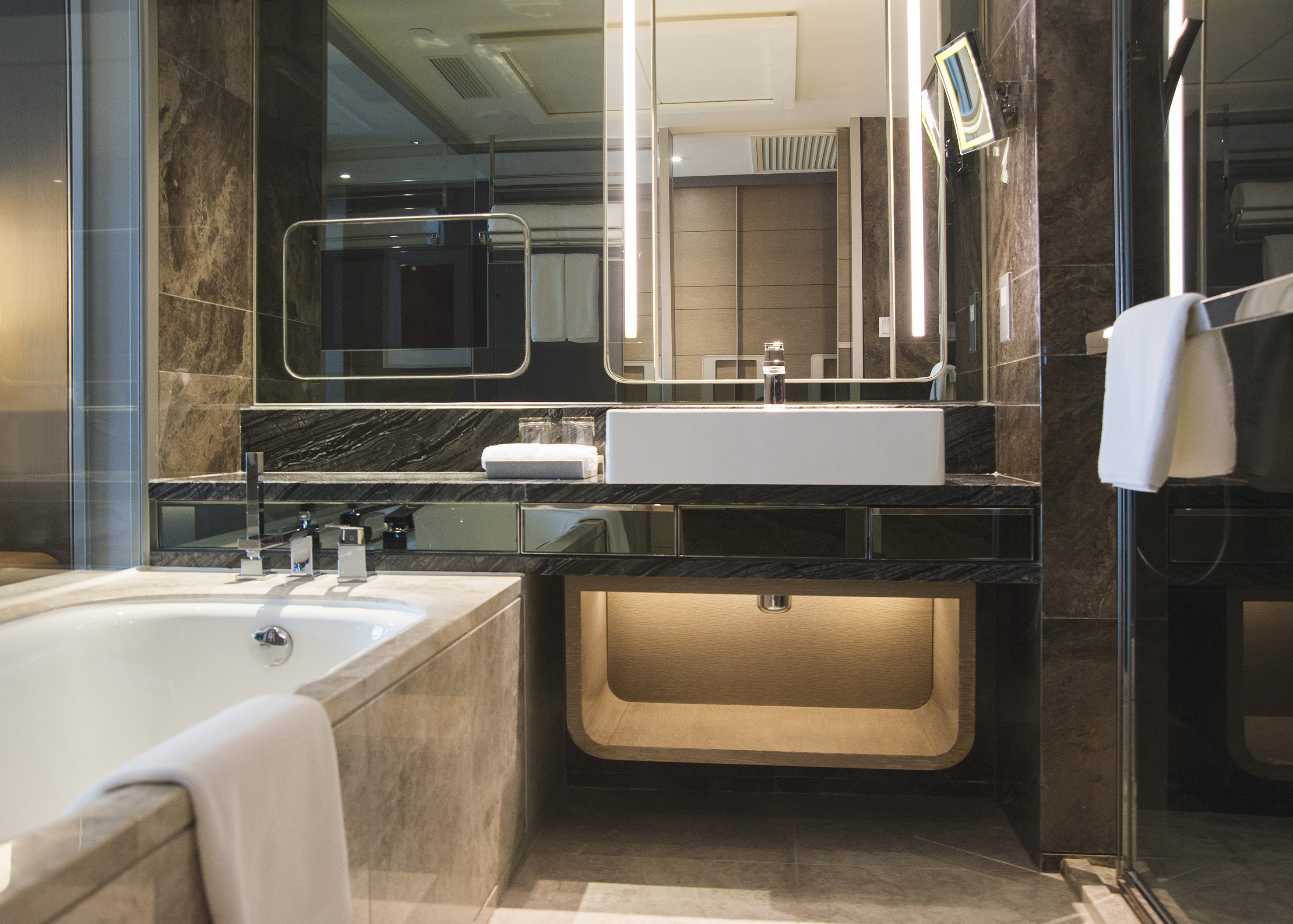 Washroom at Royal Plaza Hotel