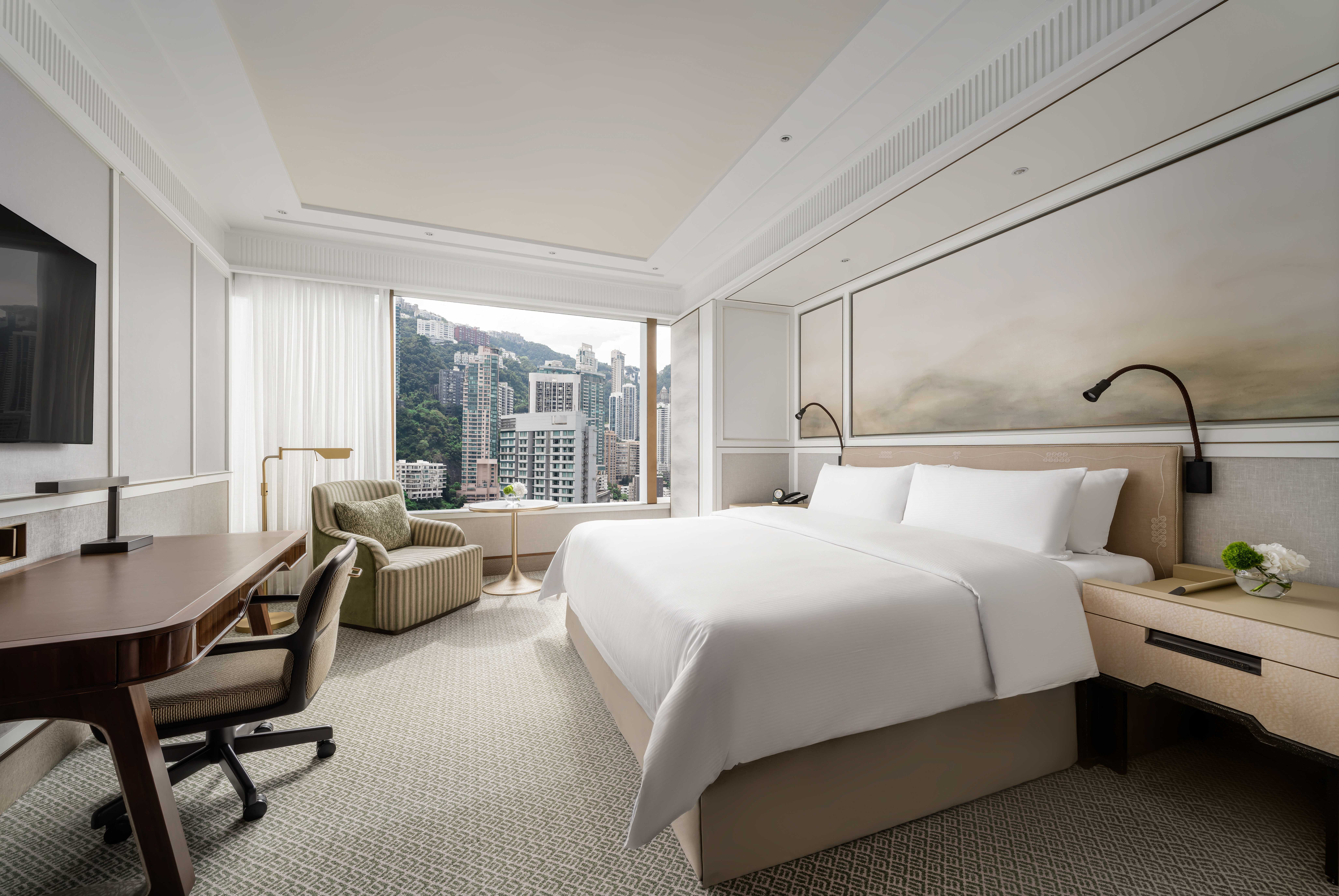 Island Shangri-La, Hong Kong photograph 11