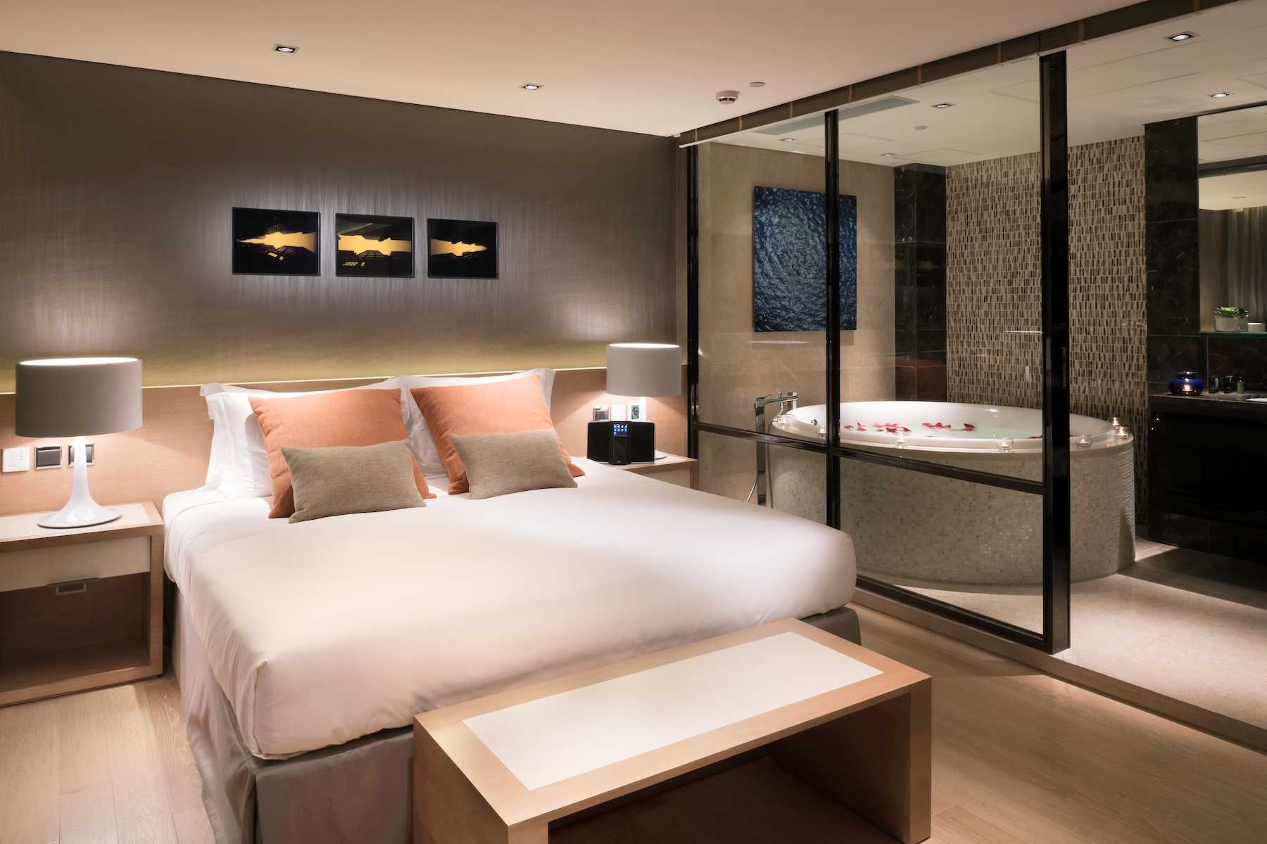 Nina Hotel Island South photograph 6