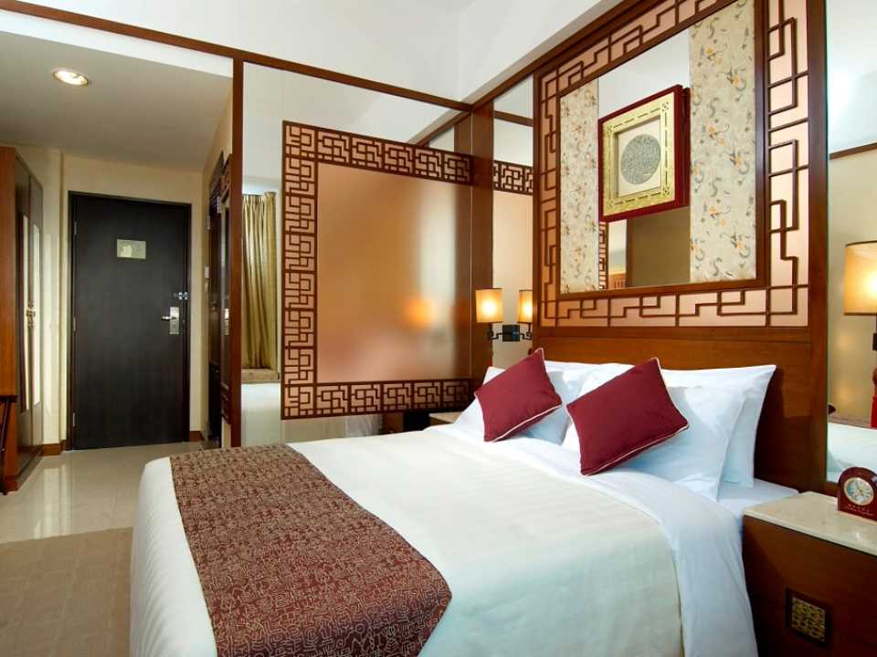 Lan Kwai Fong Hotel @ Kau U Fong photograph 5