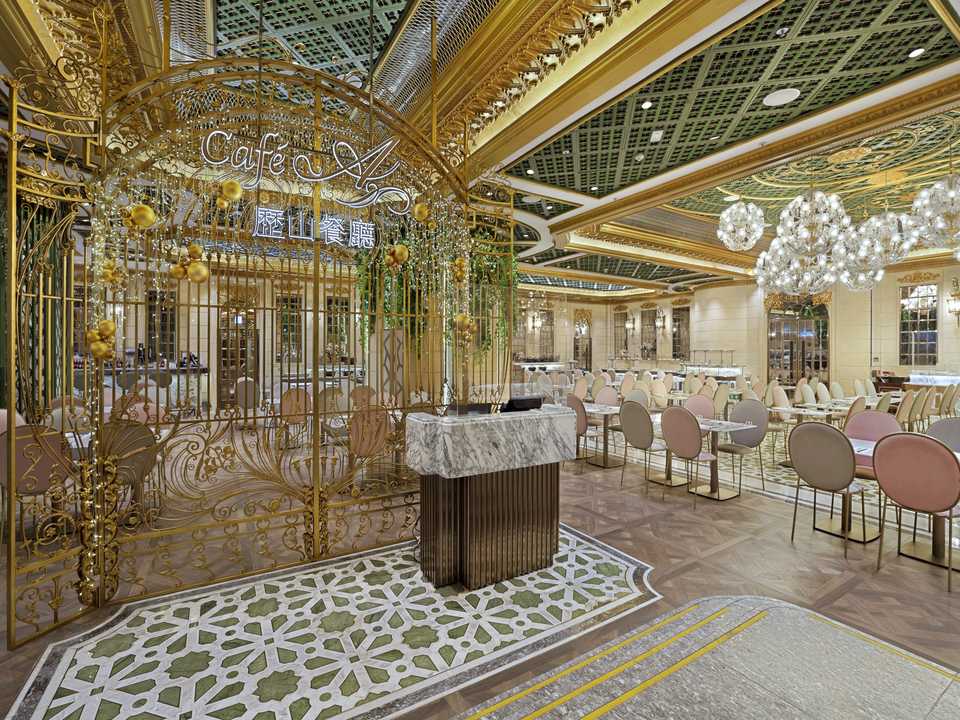 Hotel Alexandra photograph 8
