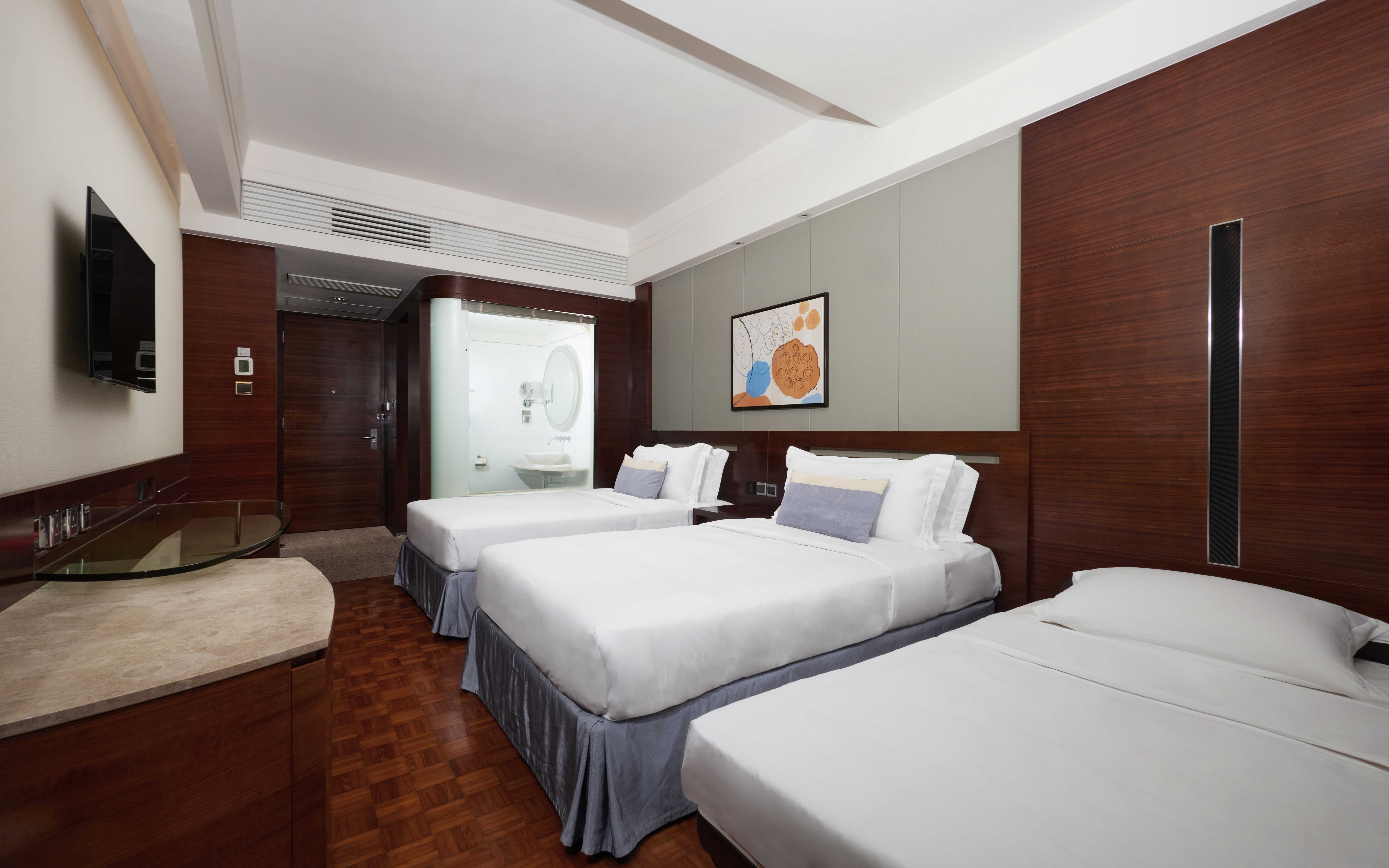 Nina Hotel Island South photograph 10