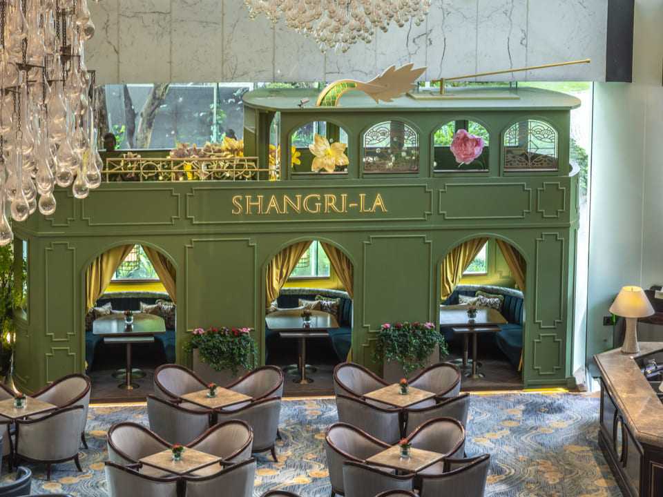 Island Shangri-La, Hong Kong photograph 9