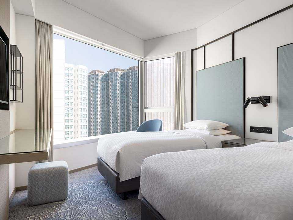 Four Points by Sheraton Hong Kong Tung Chung photograph 2