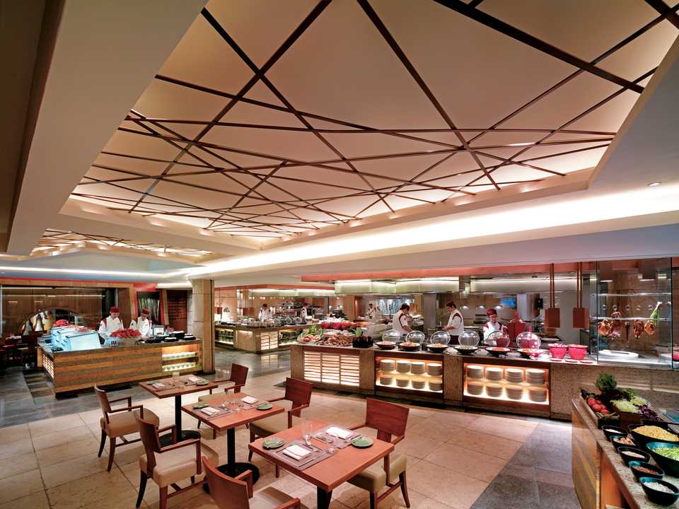 Kowloon Shangri-La, Hong Kong photograph 3
