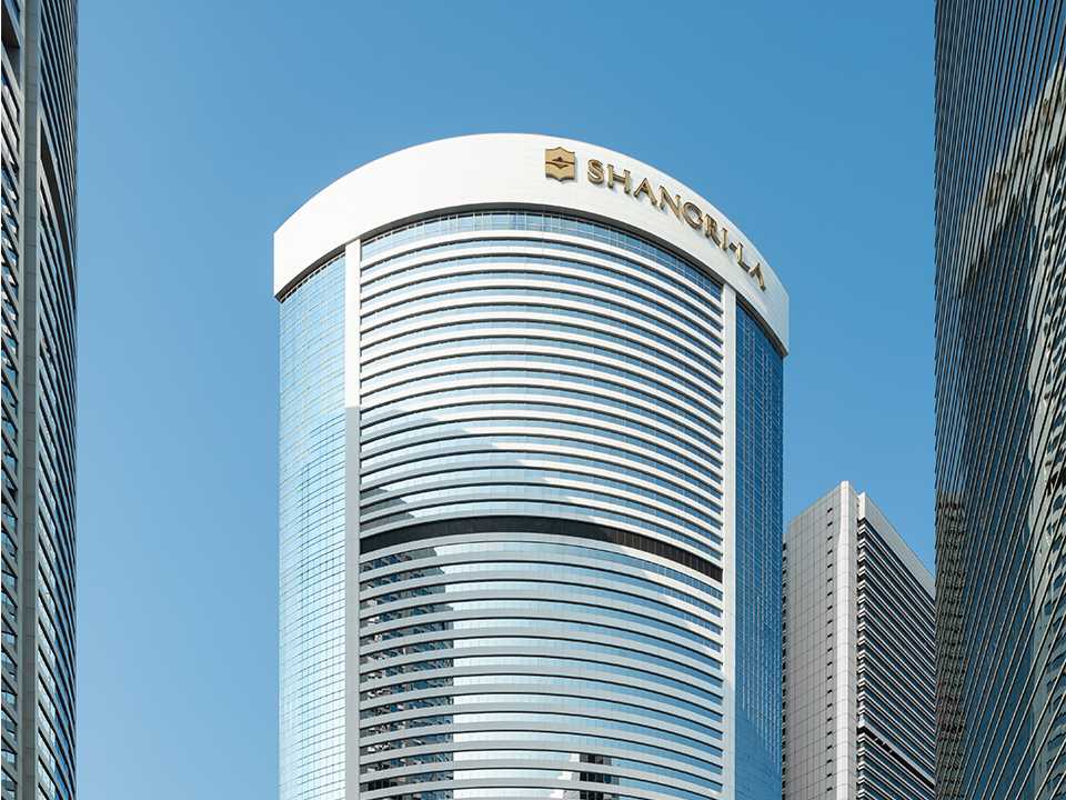 Island Shangri-La, Hong Kong photograph 10