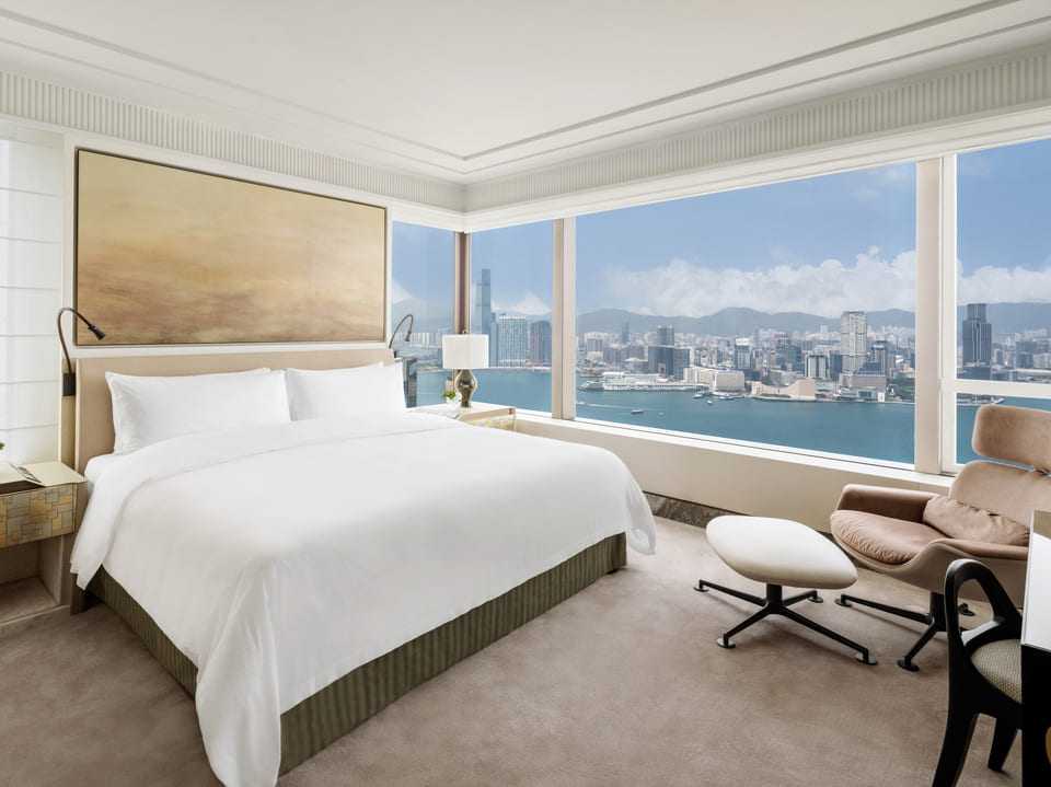 Island Shangri-La, Hong Kong photograph 7