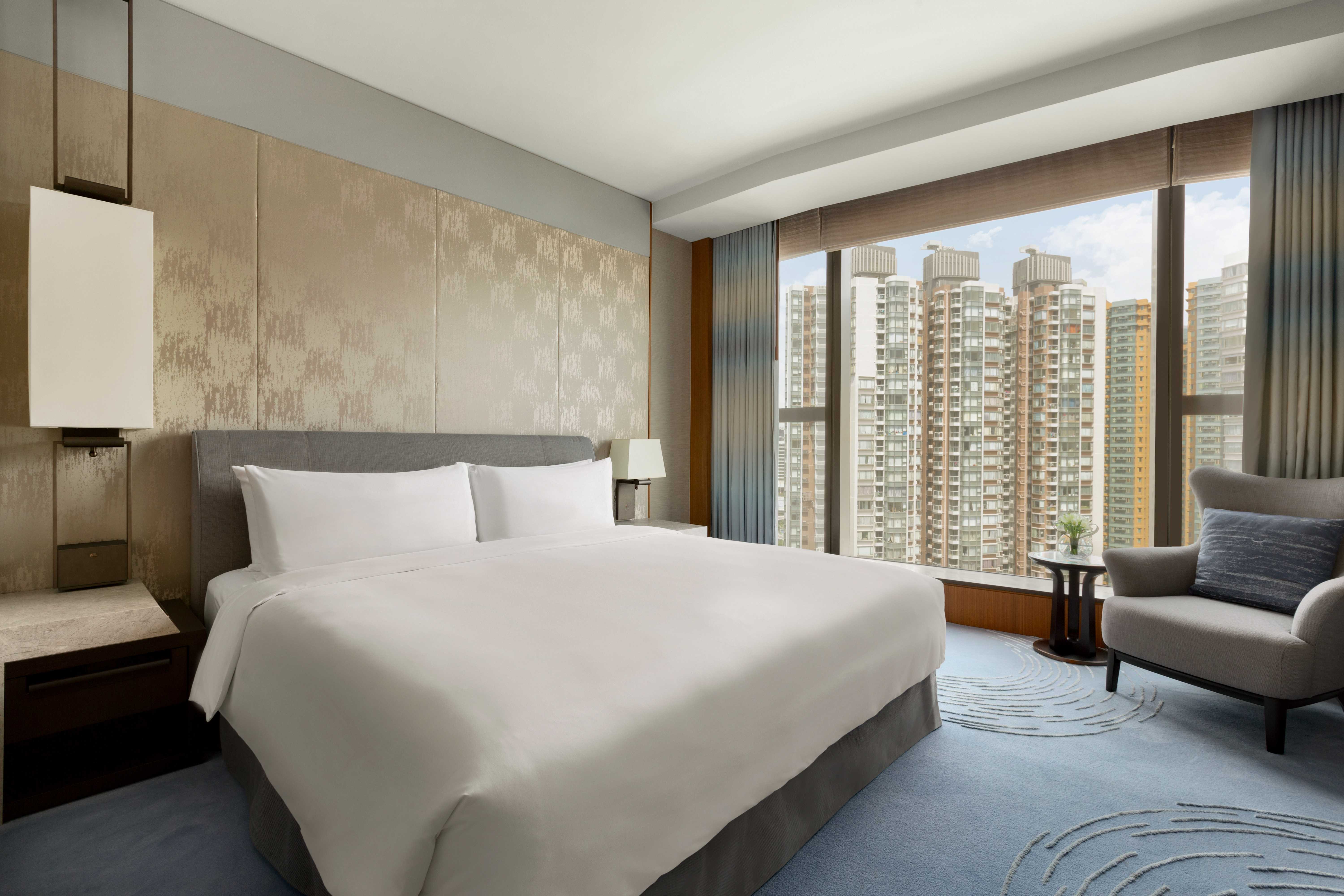 Kerry Hotel Hong Kong photograph 4