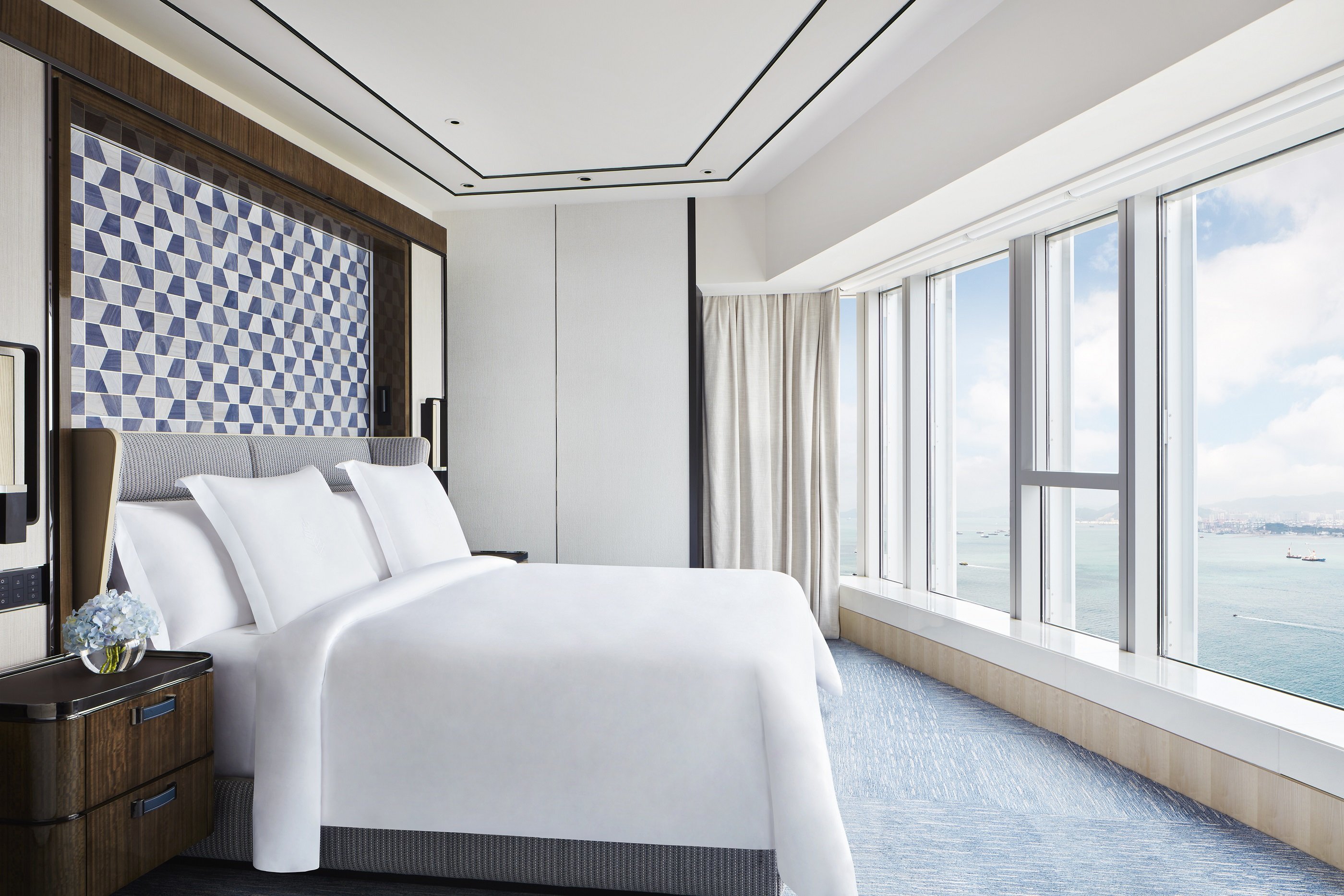 Four Seasons Hotel Hong Kong photograph 10