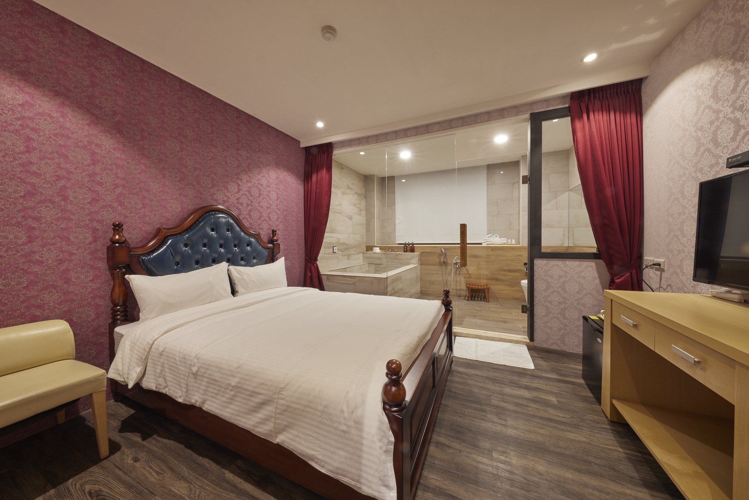 Kyokusui Hotspring Hotel photograph 4
