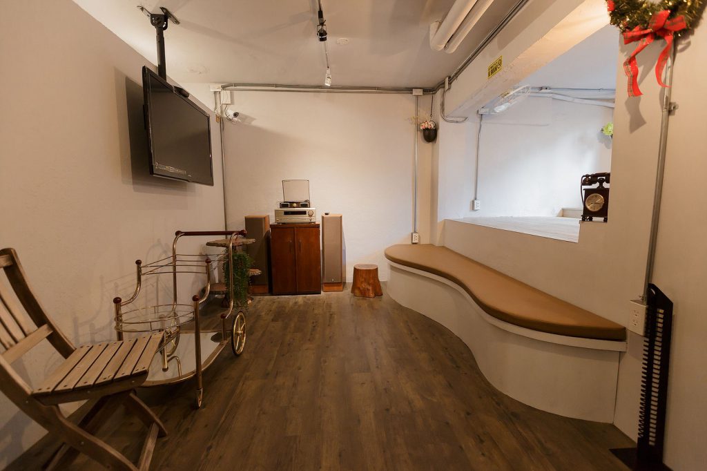 May Rooms NTU Gongguan photograph 3
