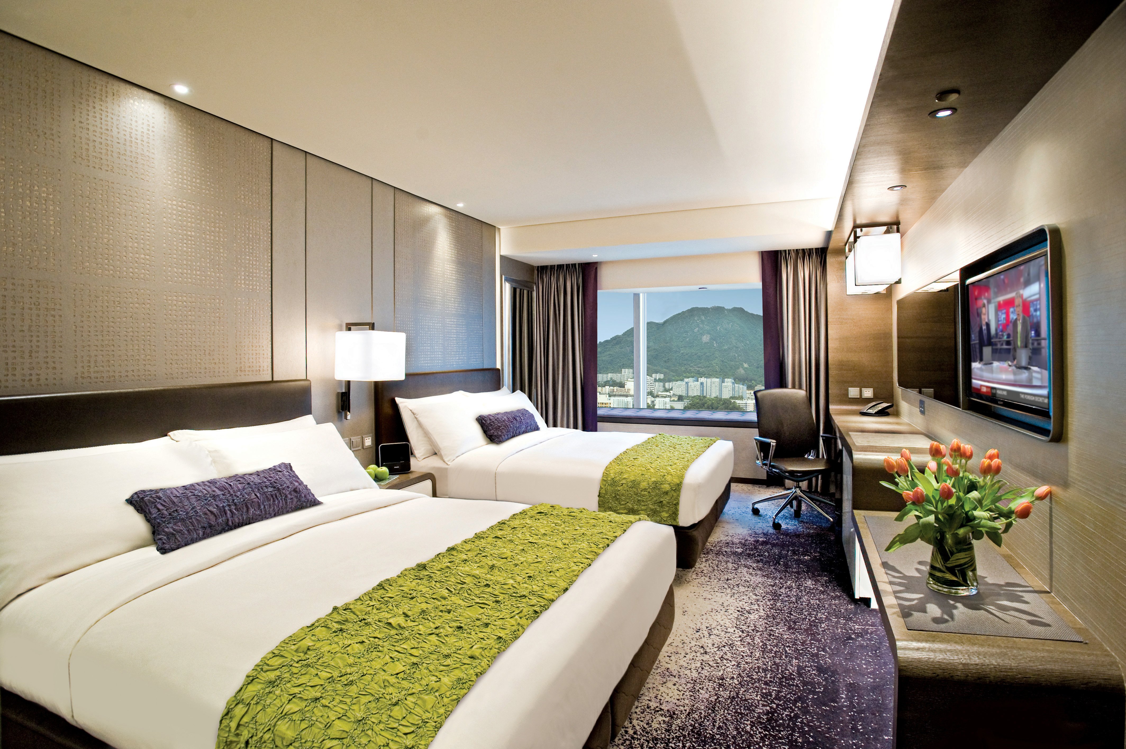 Royal Plaza Hotel photograph 5