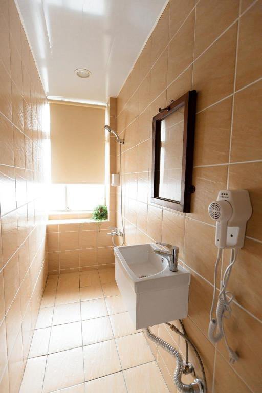 May Rooms NTU Gongguan photograph 5