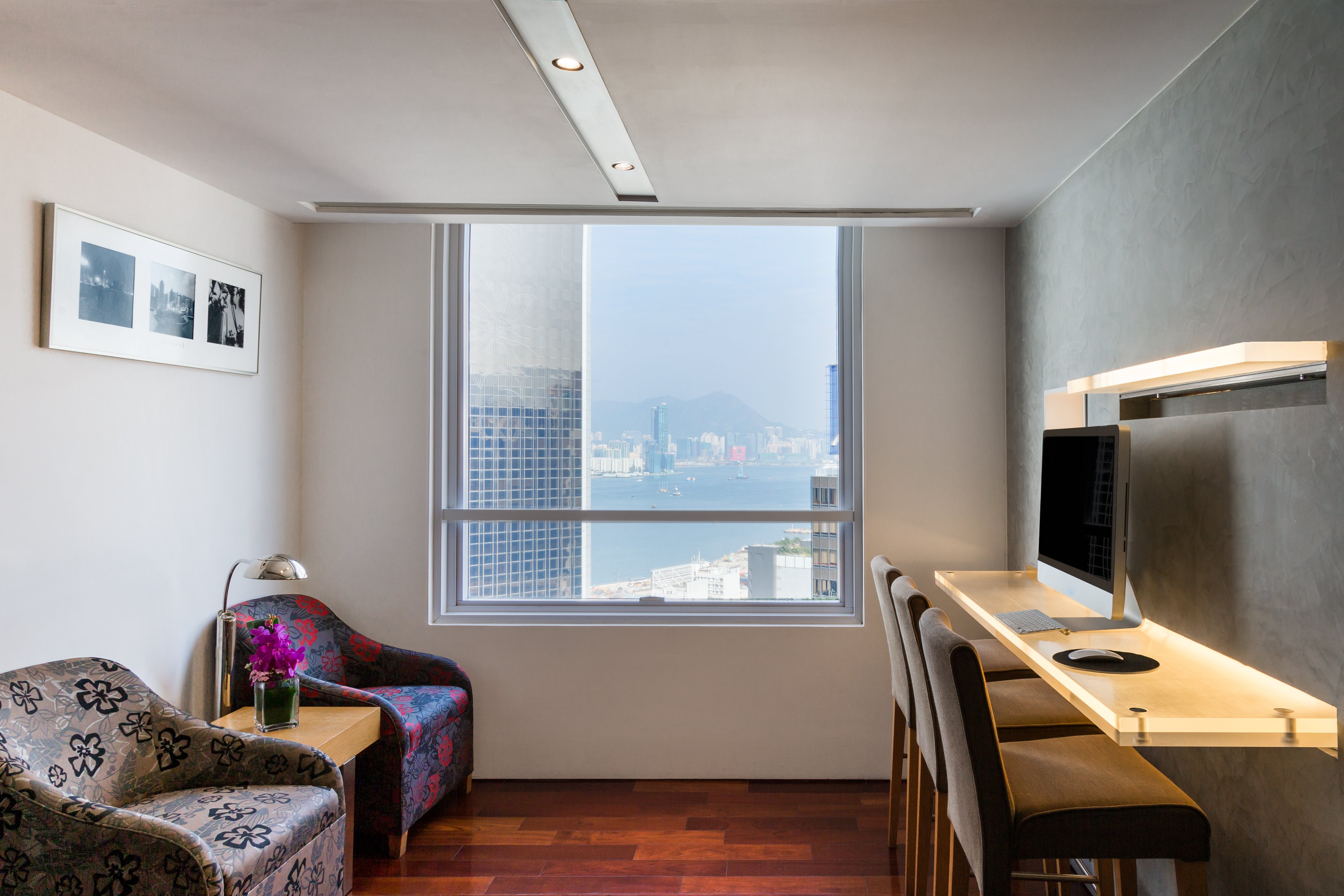 Novotel Century Hong Kong photograph 3