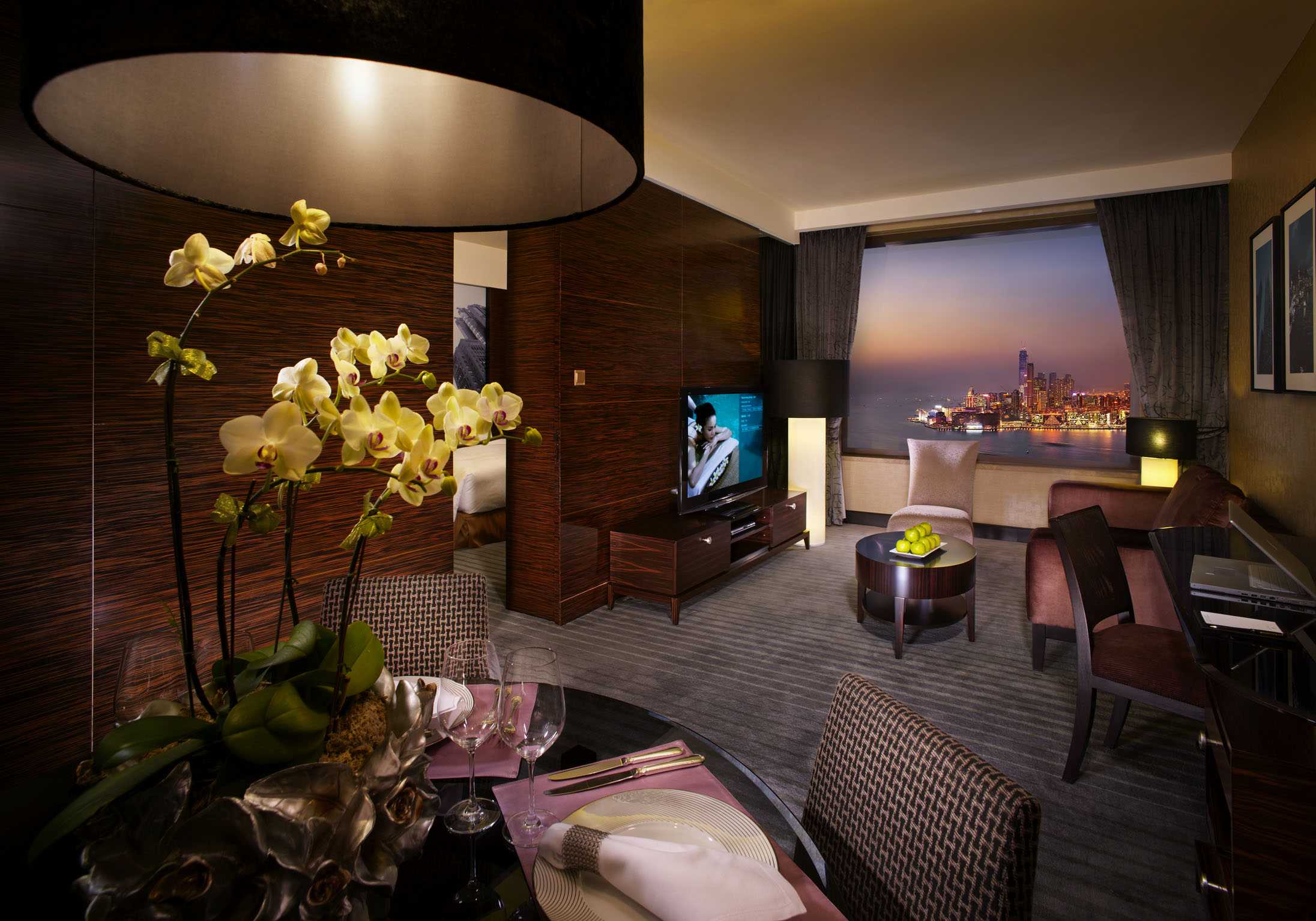 Harbour Grand Hong Kong photograph 5